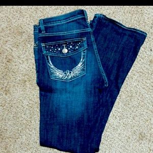 Rock & Republic Women's Jean's Sz 12 NWT but missing 1 snap cover , never worn.